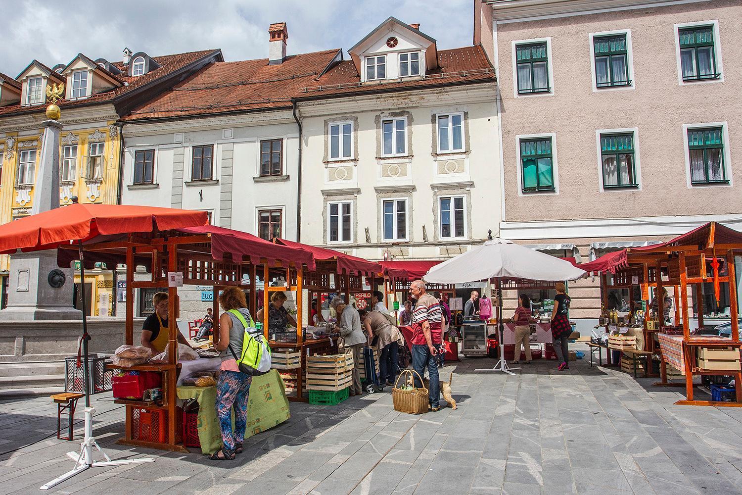 Goldenfields apartment Kranj Eksteriør billede